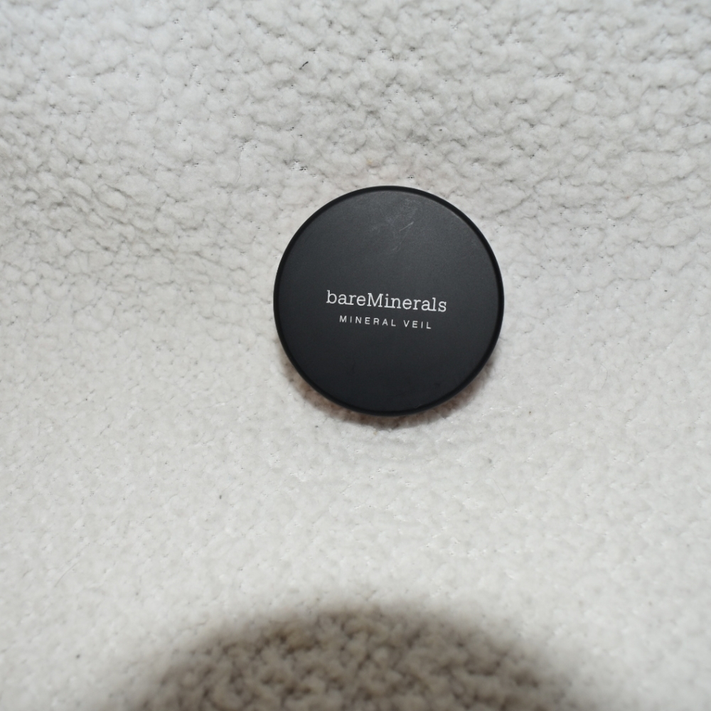 Bare minerals mineral veil